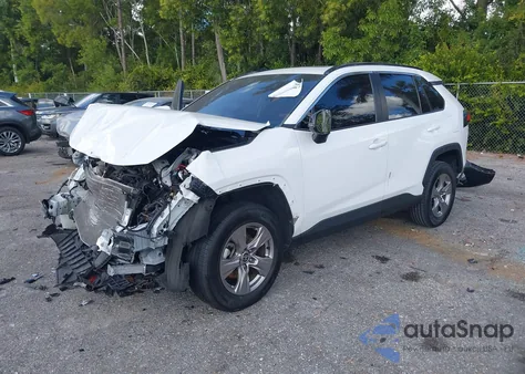 2022 Toyota Rav4 Xle из США, поврежденный, VIN 2T3W1RFV8NC197177